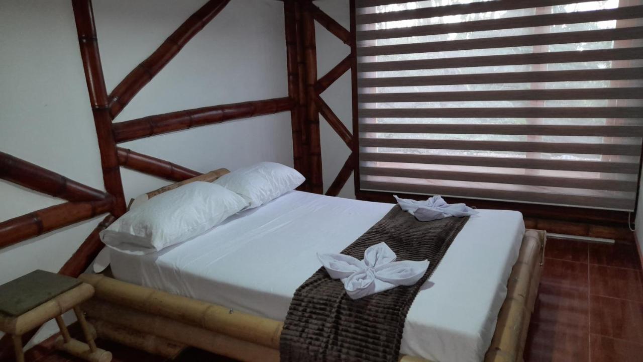 Apto/cabana Naranja * Ulloa (Valle del Cauca)